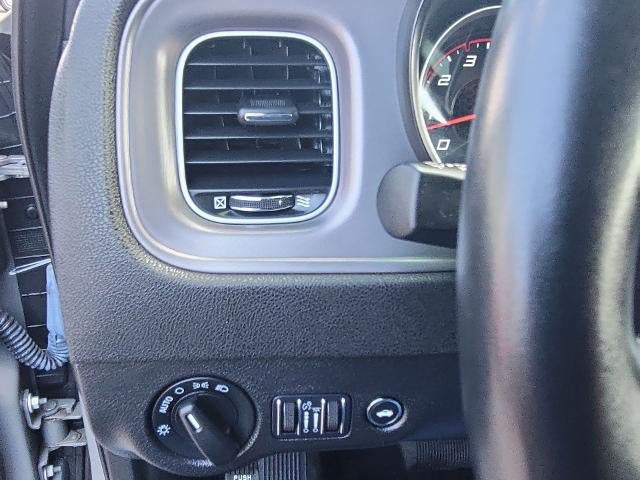 Used 2023 Dodge Charger SXT RWD image 17