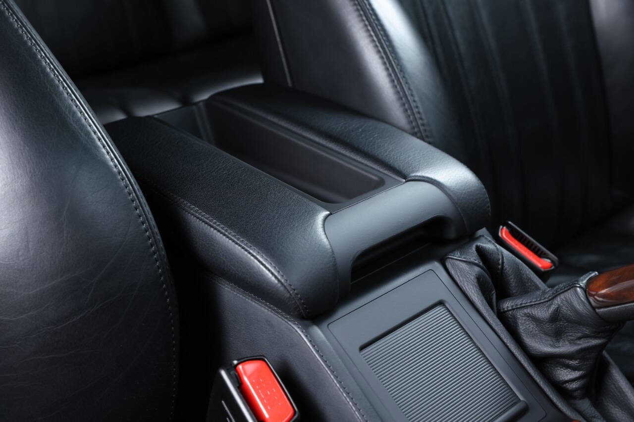 Used 2002 BMW M5 image 87