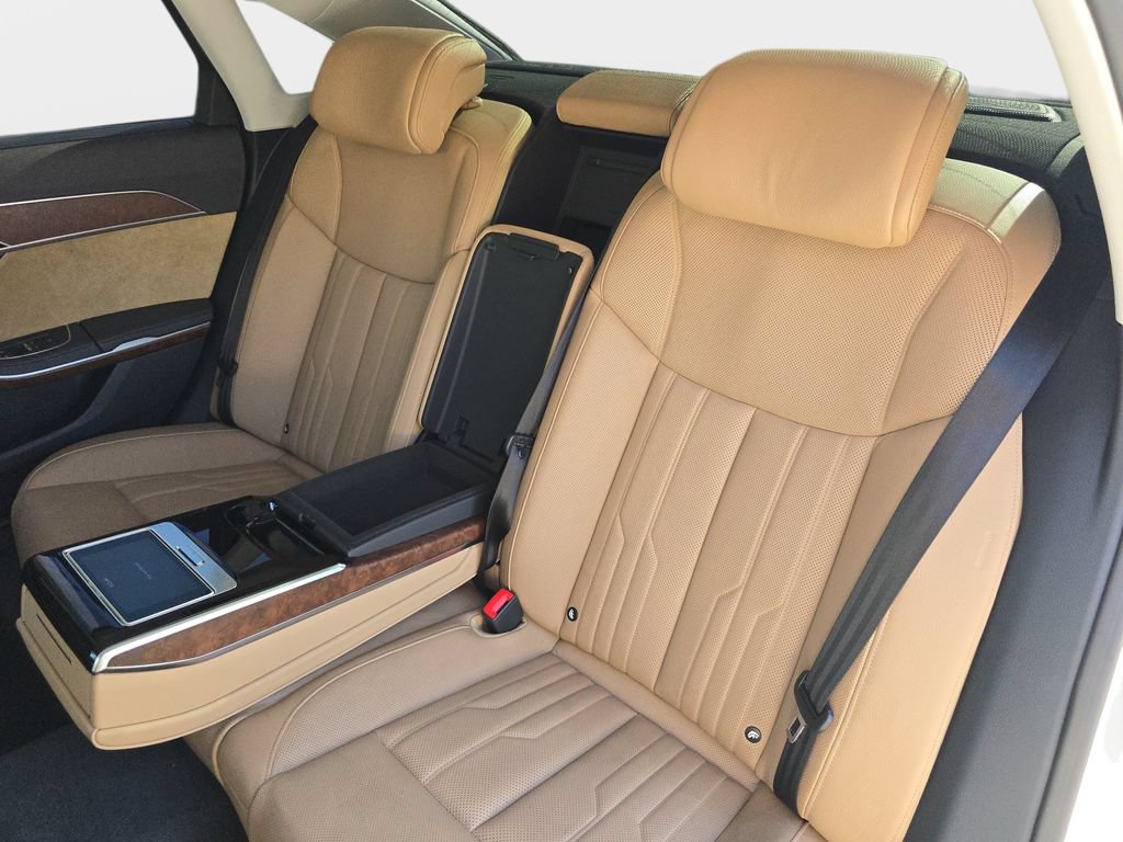 Used 2021 Audi A8 L 3.0T w/ Executive Plus Package AWD/4WD image 17
