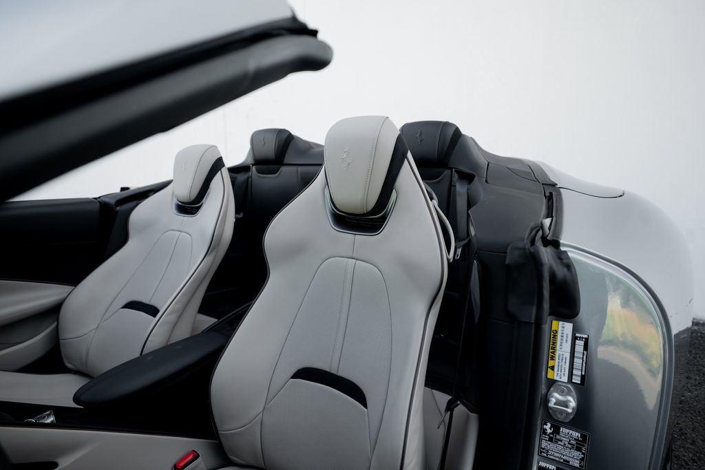 Certified 2024 Ferrari Roma Spider image 35