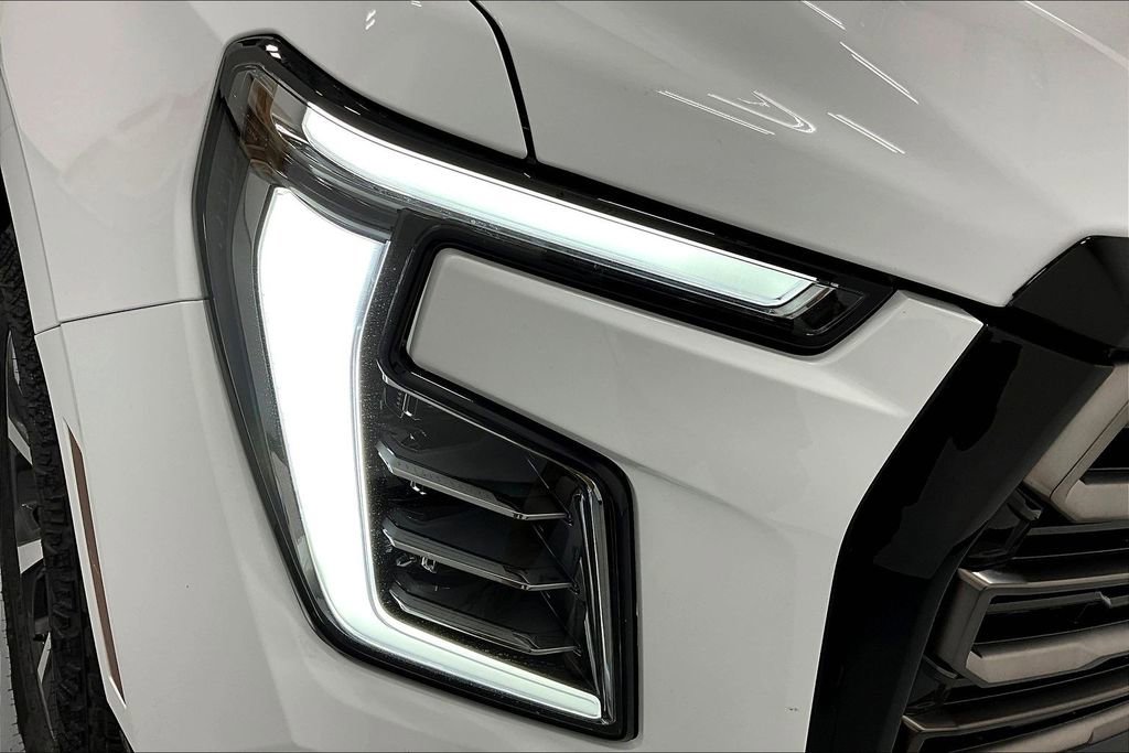 New 2026 GMC Yukon AT4 Ultimate AWD/4WD image 27