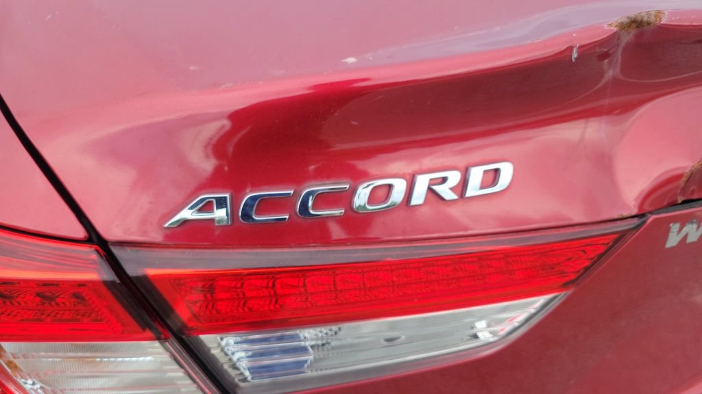 Used 2019 Honda Accord LX image 10