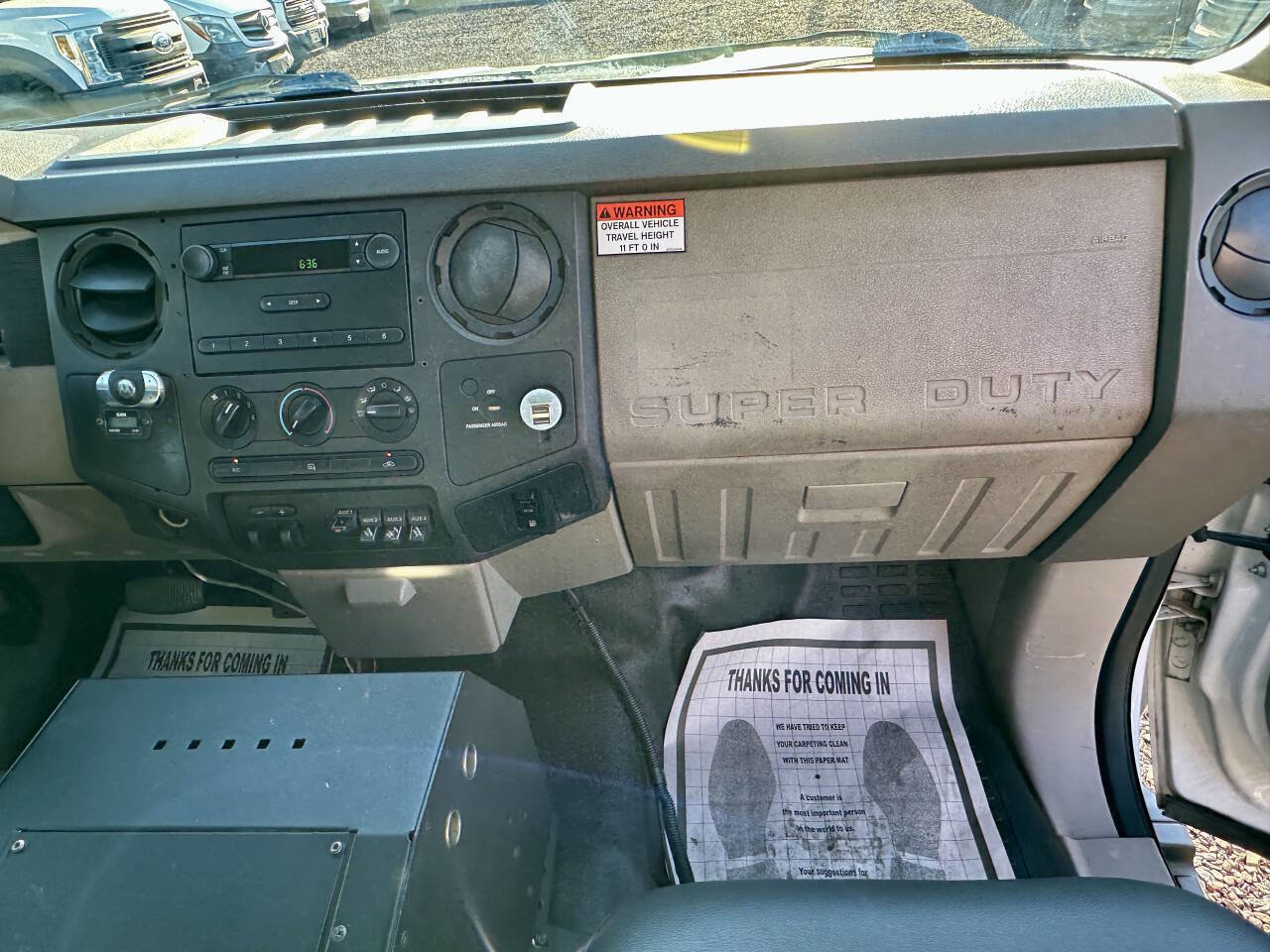 Used 2009 Ford F550 2WD Regular Cab Super Duty image 15