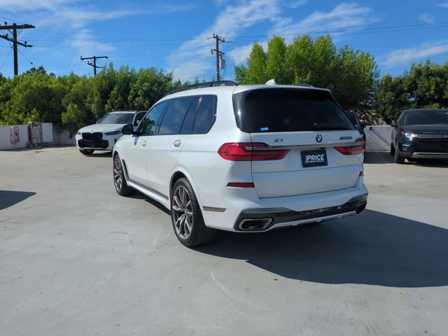 Used 2021 BMW X7 M50i w/ Executive Package AWD/4WD image 8