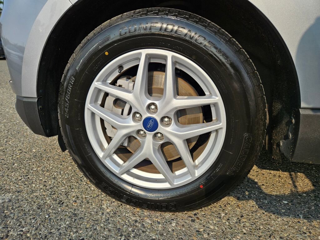 Used 2022 Ford Edge SEL image 17