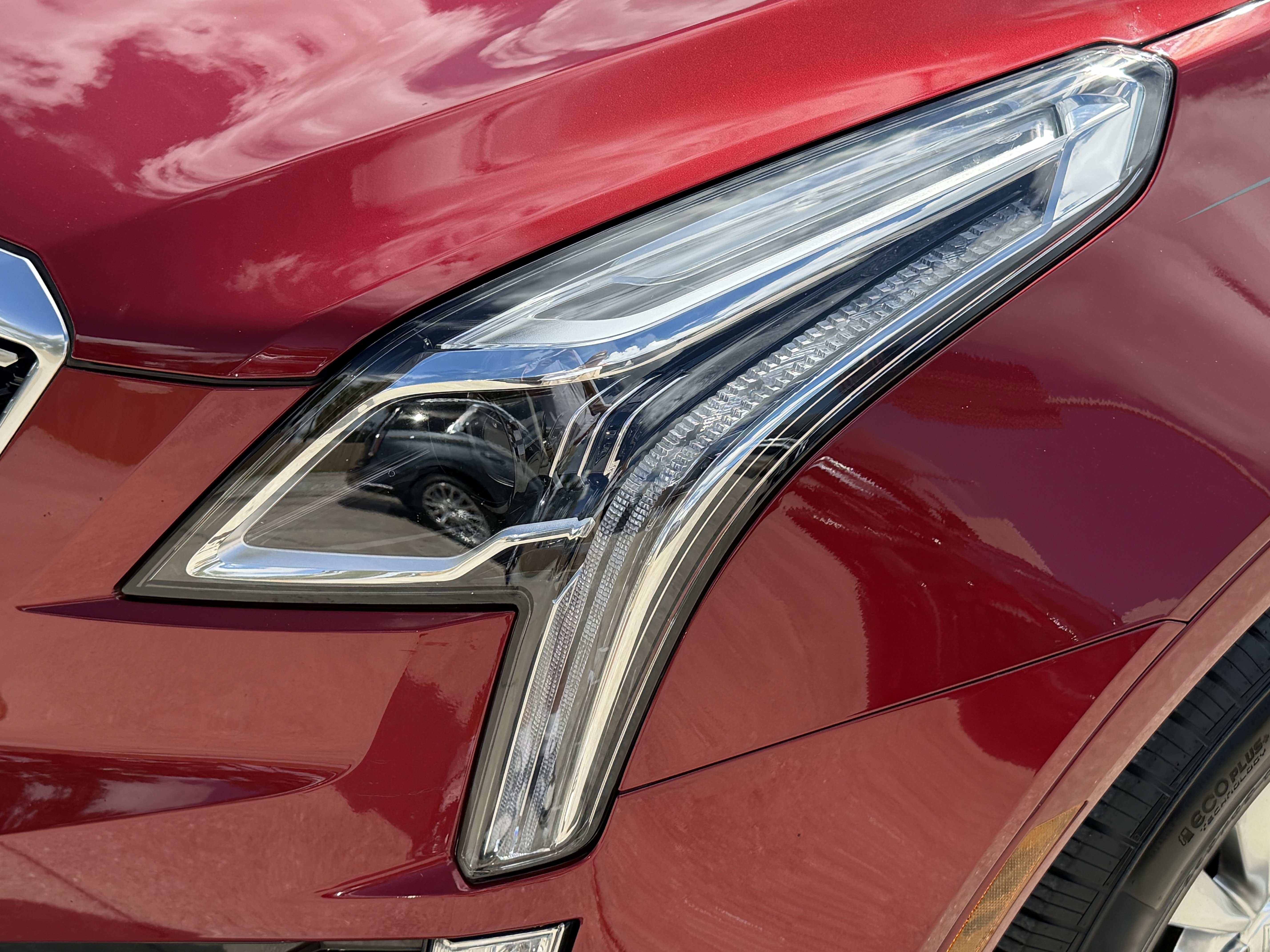 Used 2020 Cadillac XT5 Premium Luxury FWD image 9
