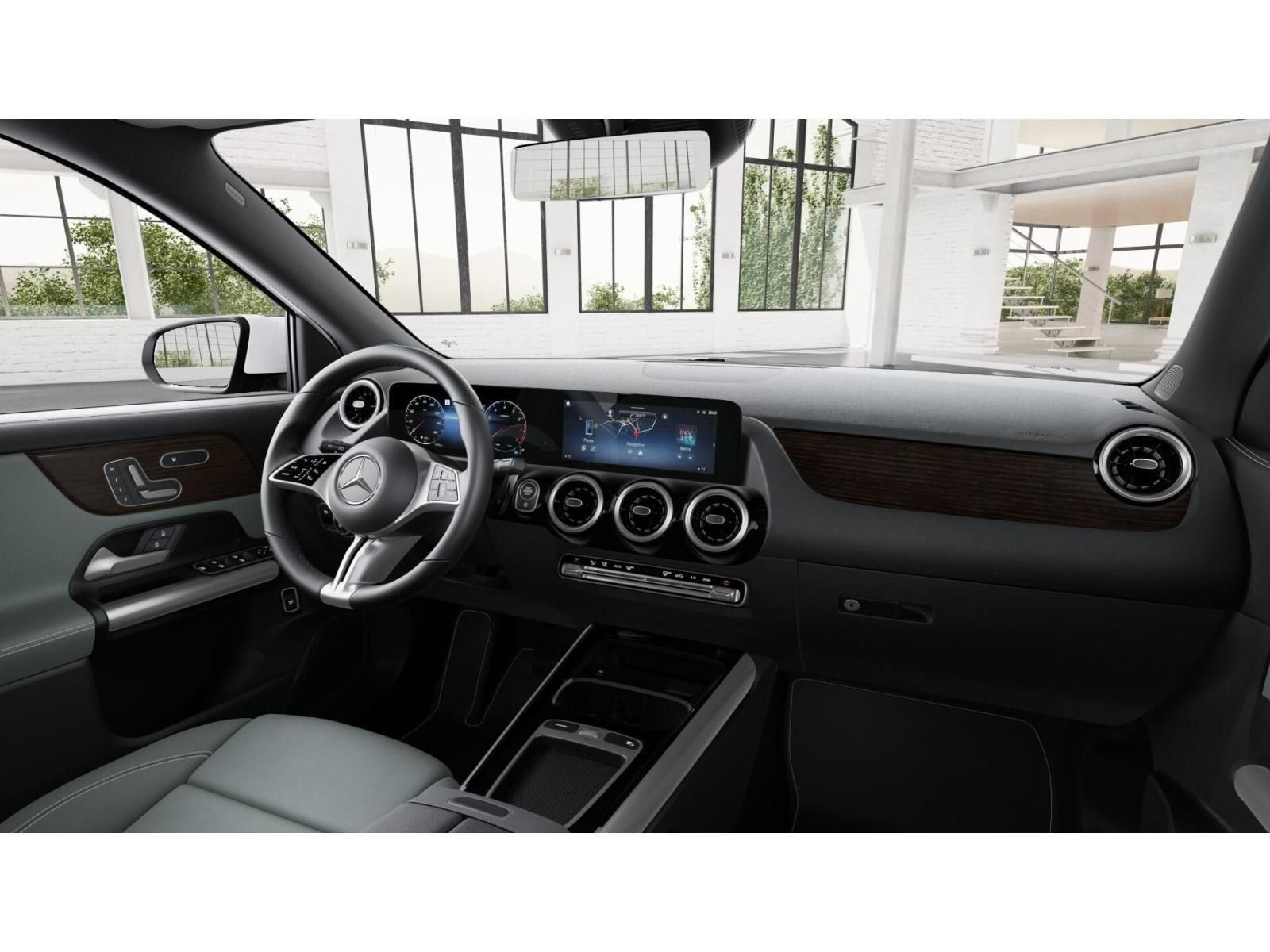 New 2026 Mercedes-Benz GLA 250 4MATIC image 6