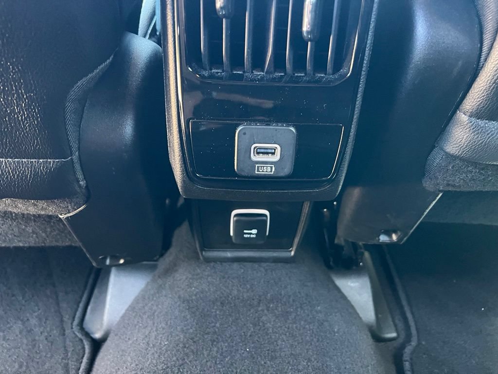 Used 2025 Jeep Compass Limited AWD/4WD image 22