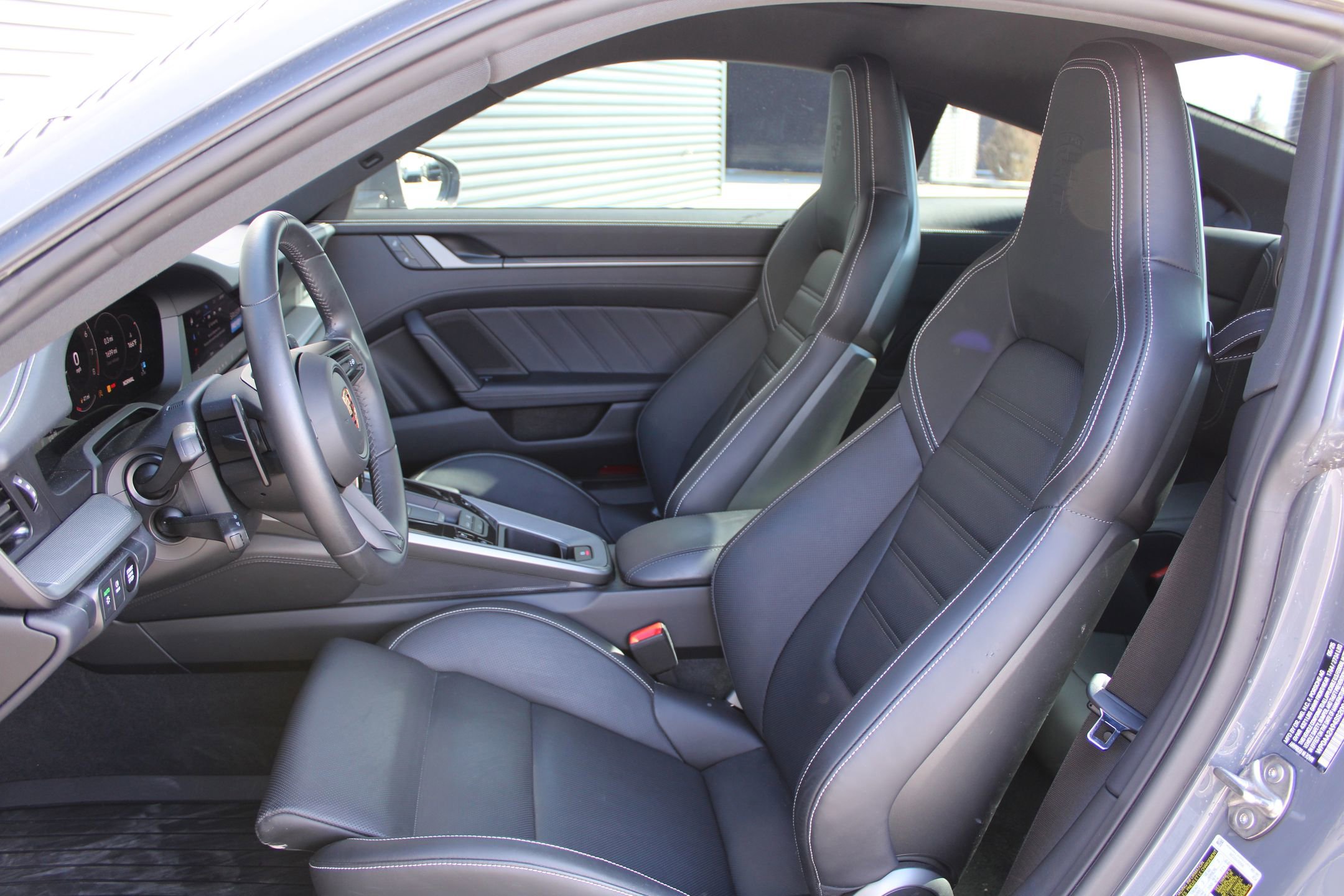 Certified 2025 Porsche 911 Carrera image 5