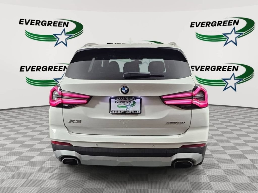 Used 2024 BMW X3 xDrive30i AWD/4WD image 4