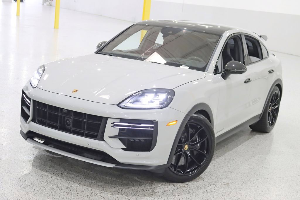Used 2024 Porsche Cayenne Turbo GT AWD/4WD image 5