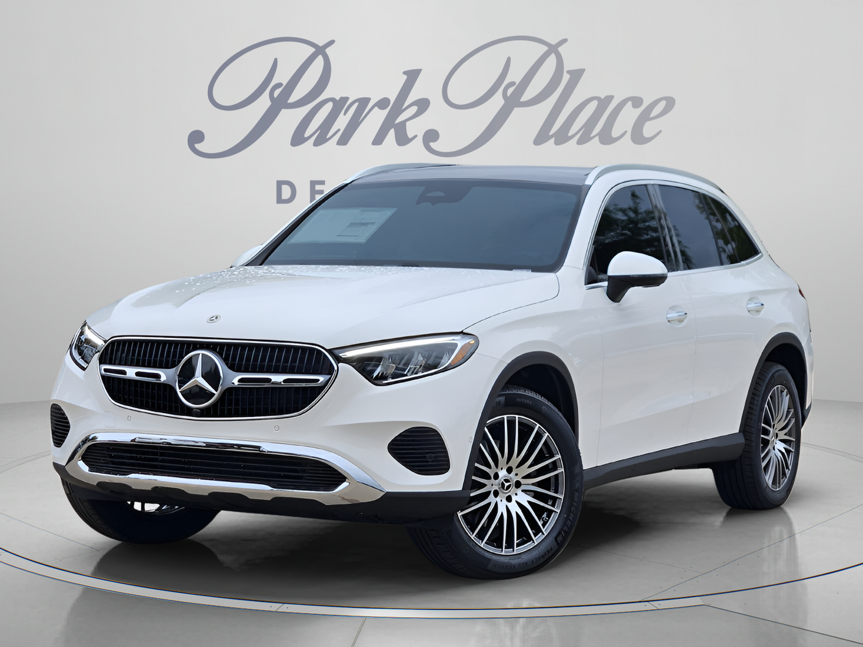 Certified 2026 Mercedes-Benz GLC 300 image 1