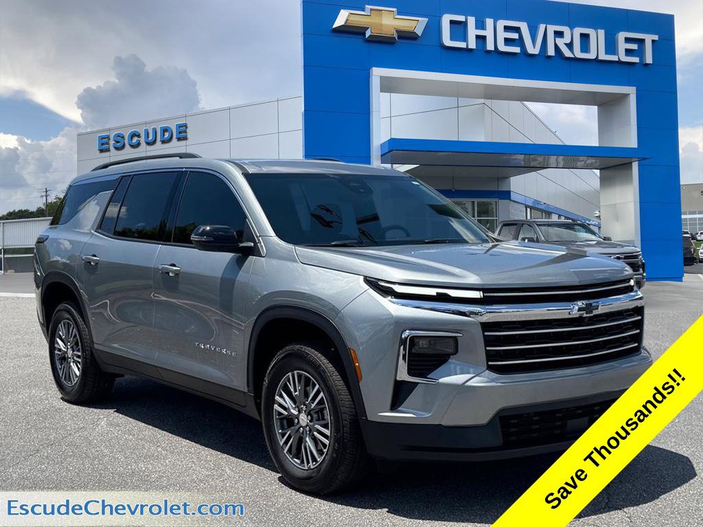 Used 2026 Chevrolet Traverse LT w/ LPO, Floor Liner Package