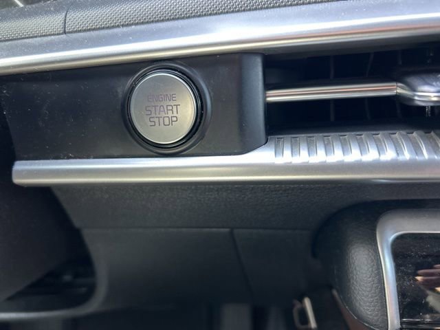 Used 2022 Kia K5 GT-Line w/ GT-Line FWD Premium Package image 18