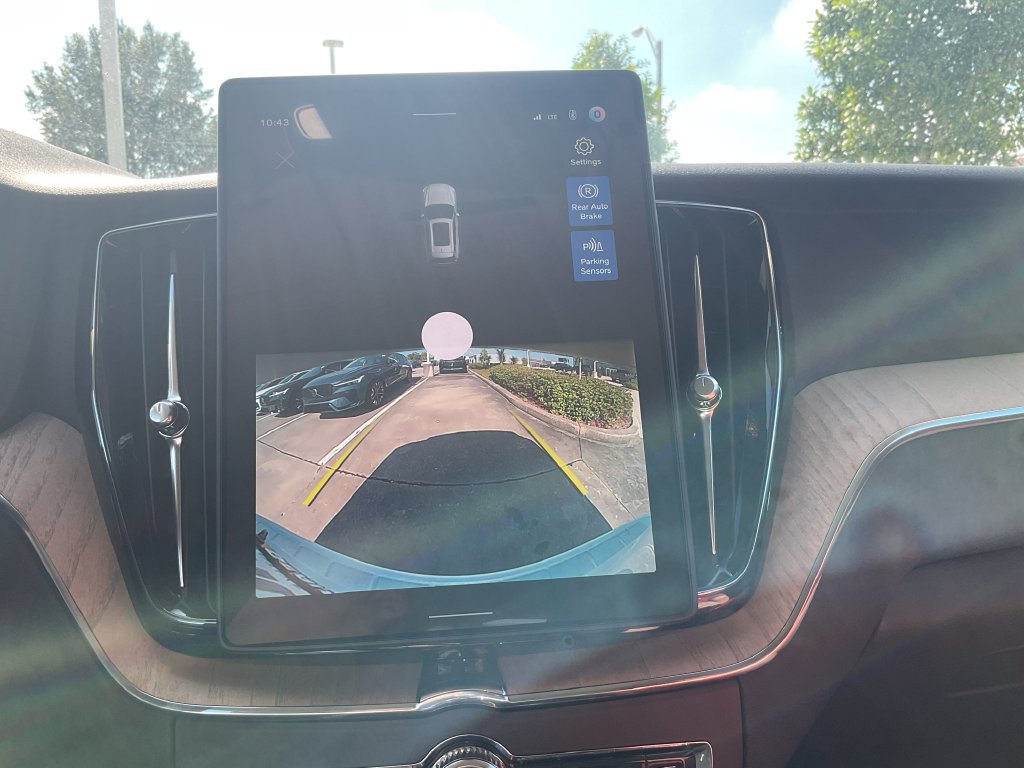 New 2027 Volvo XC60 B5 Core AWD/4WD image 28