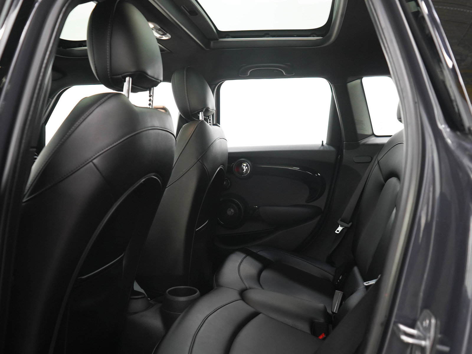 Used 2016 MINI Cooper S FWD image 13