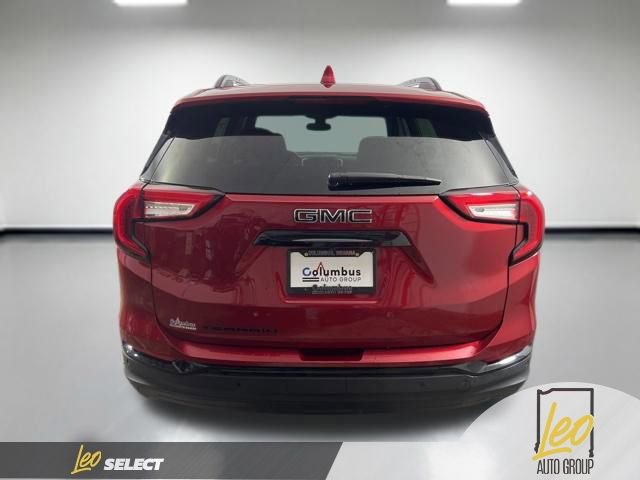 Used 2022 GMC Terrain SLE w/ Driver Convenience Package FWD image 6