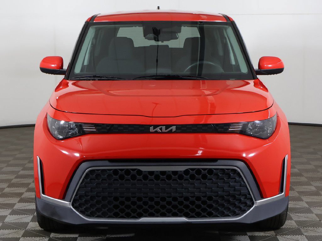 Used 2024 Kia Soul S FWD image 10