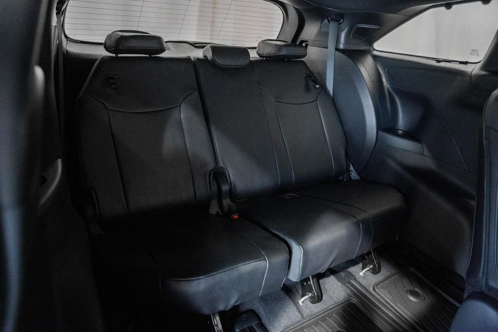 New 2026 Toyota Sienna Limited image 35