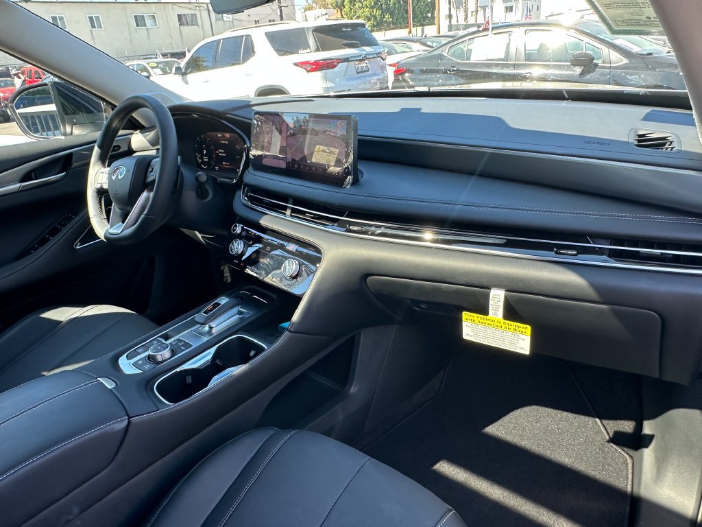 Used 2027 INFINITI QX60 Luxe w/ Cargo Package FWD image 14