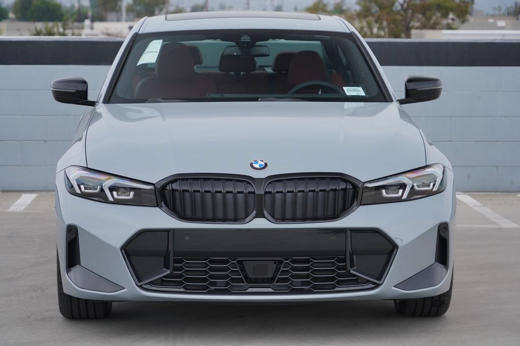 New 2026 BMW 330i xDrive Sedan AWD/4WD image 2
