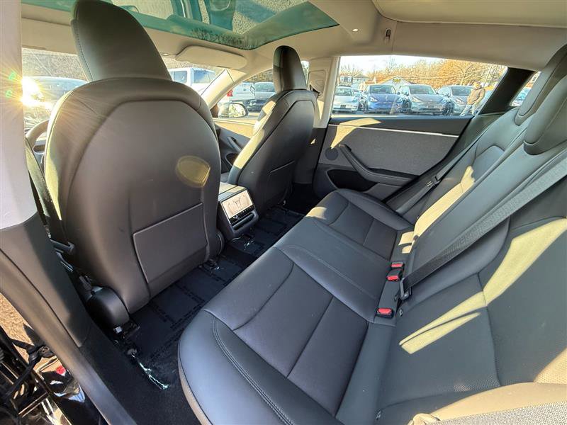 Used 2024 Tesla Model 3 image 12
