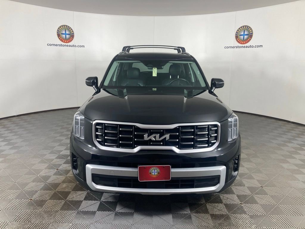 Certified 2025 Kia Telluride S image 16