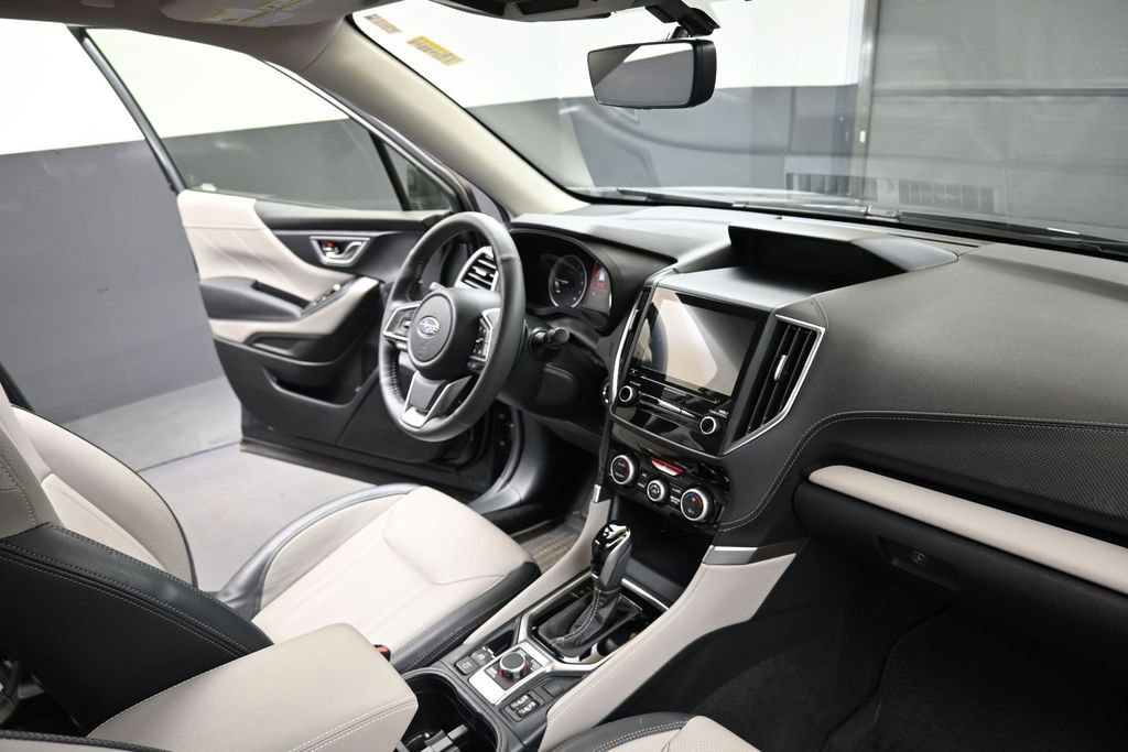 Used 2023 Subaru Forester Limited w/ Popular Package #3 AWD/4WD image 12