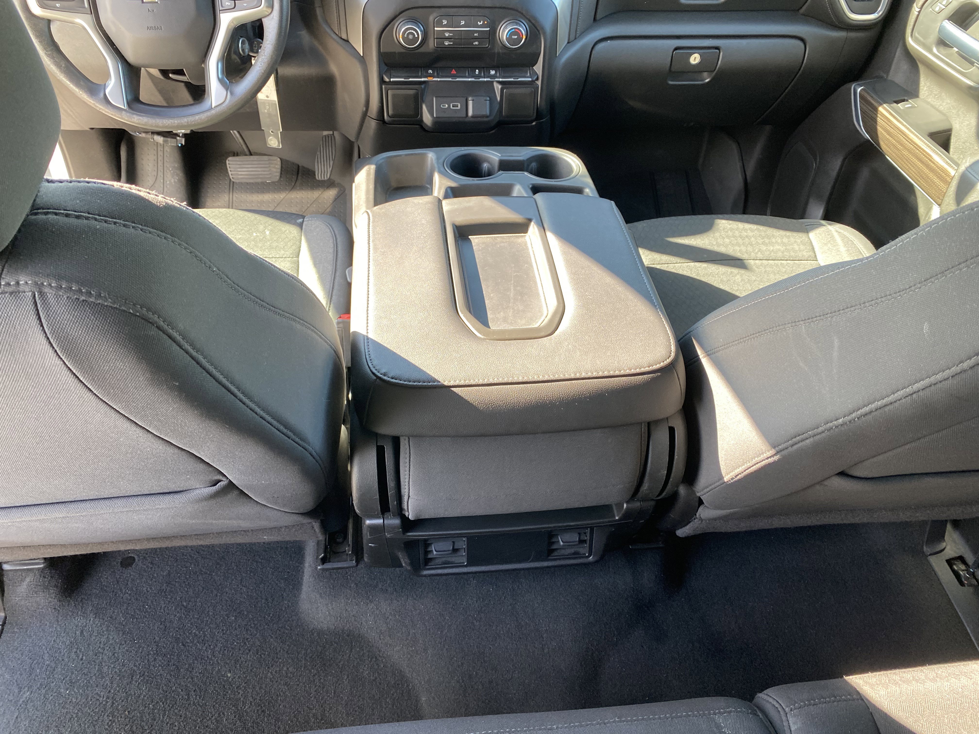 Used 2020 Chevrolet Silverado 1500 LT w/ LT Value Package image 17