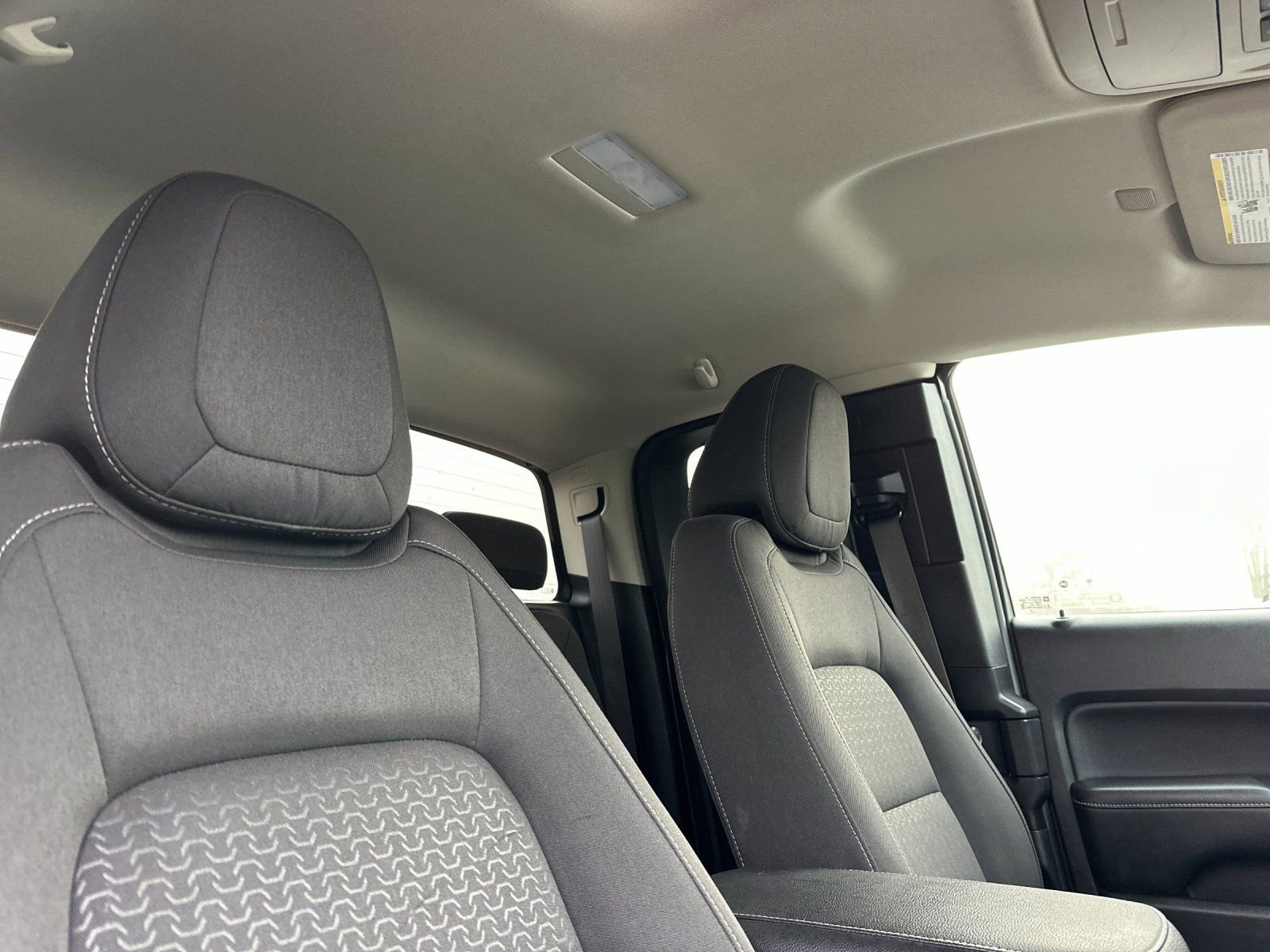 Used 2020 GMC Canyon SLE w/ Driver Alert Package image 16