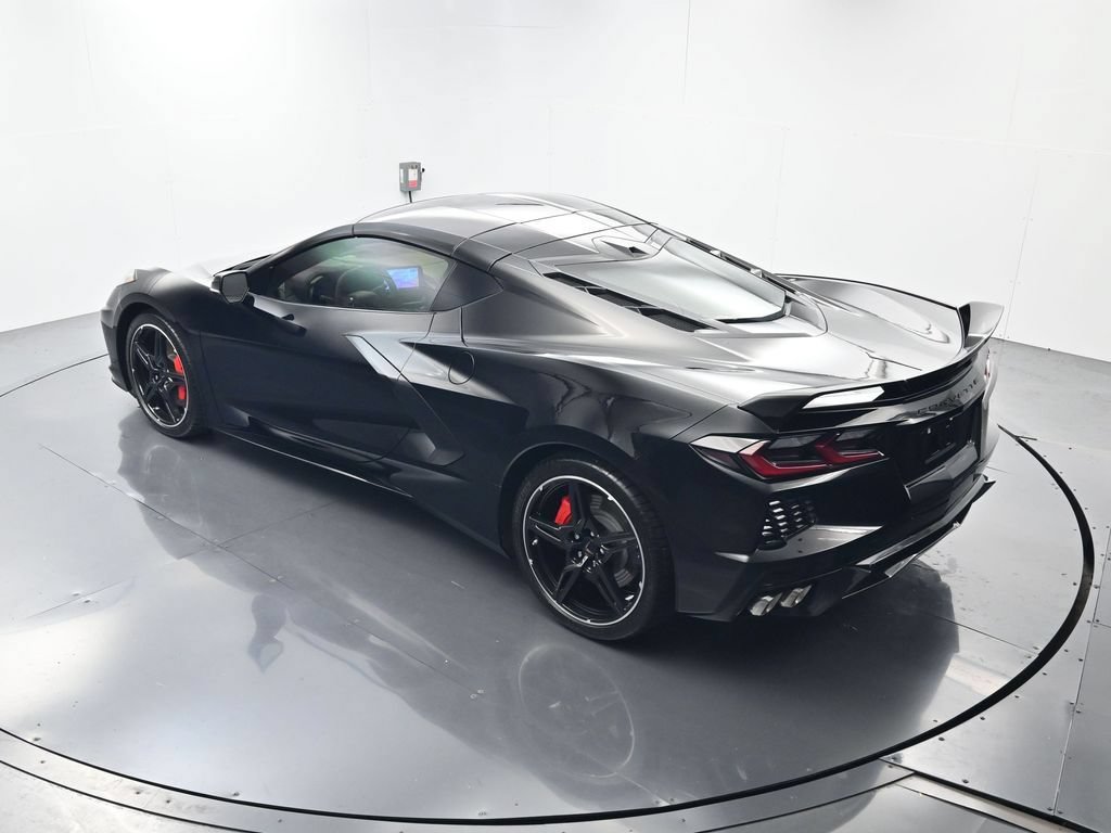Used 2023 Chevrolet Corvette Stingray Premium Cpe w/ Z51 Performance Package RWD image 32