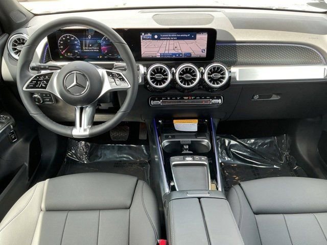 Certified 2025 Mercedes-Benz GLB 250 image 4
