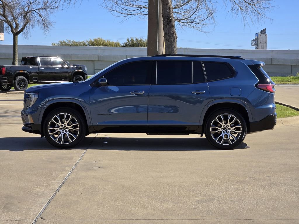 Used 2026 GMC Acadia Denali Ultimate w/ LPO, Floor Liner Package image 4