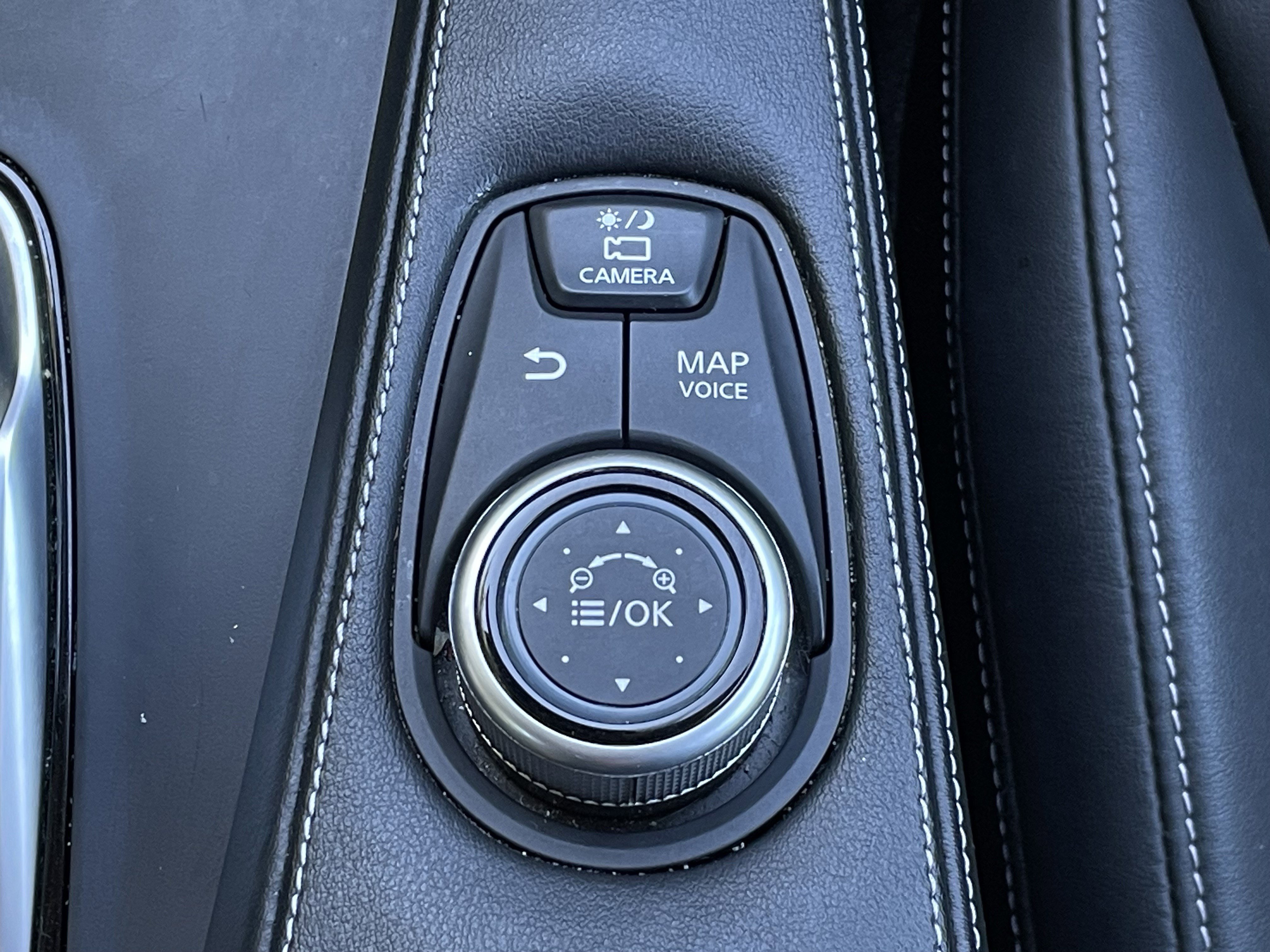 Used 2021 INFINITI QX50 Essential w/ Cargo Package image 26