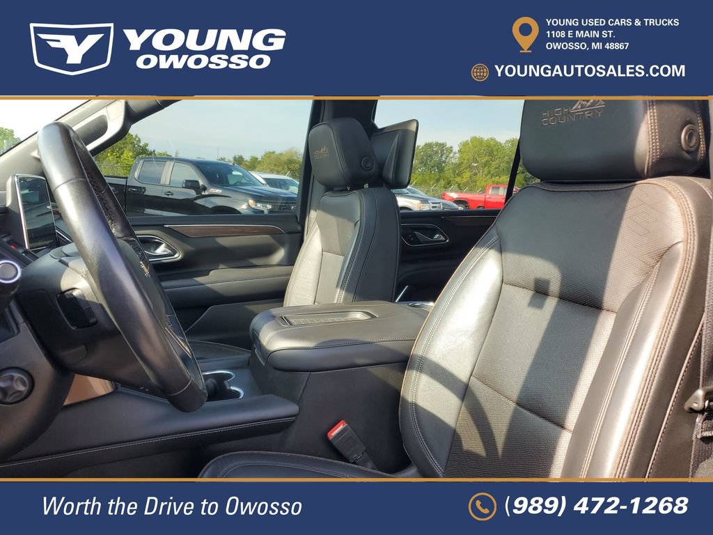 Used 2021 Chevrolet Suburban High Country w/ Premium Package 2 AWD/4WD image 8