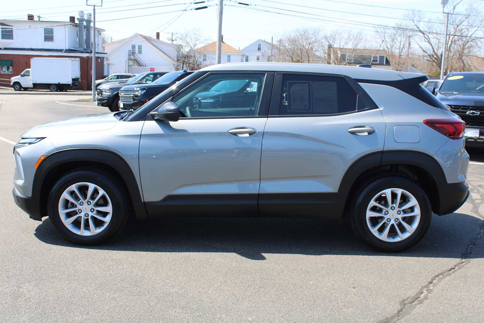 Certified 2024 Chevrolet TrailBlazer LS w/ LS Convenience Package FWD image 4