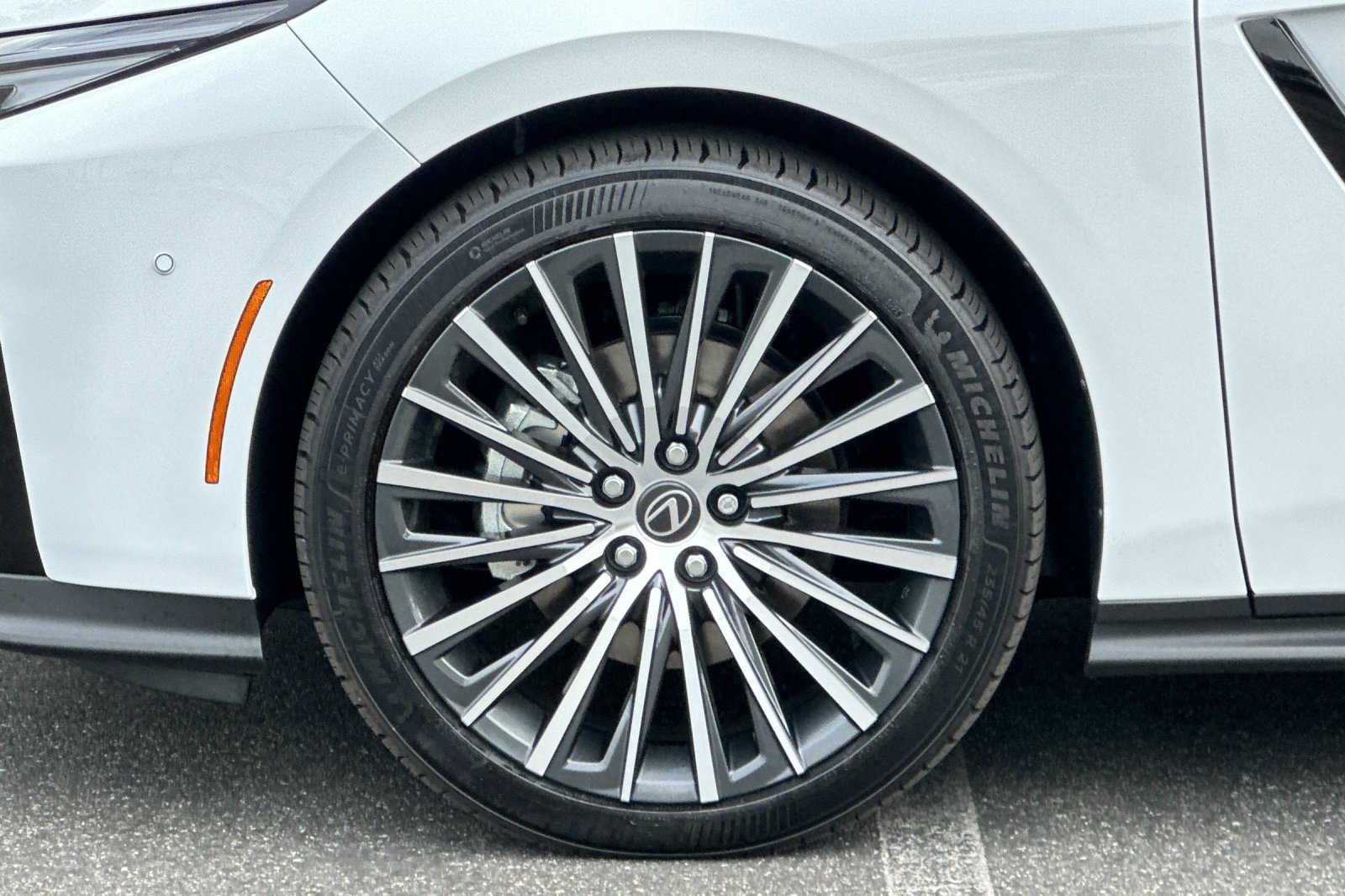 New 2026 Lexus ES 350e w/ Executive Package FWD image 13