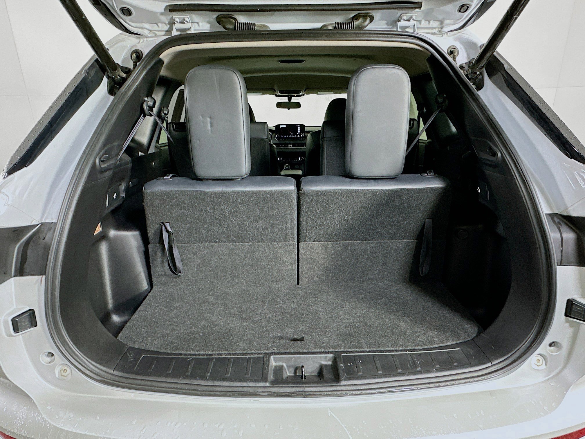 Used 2024 Mitsubishi Outlander SE image 29