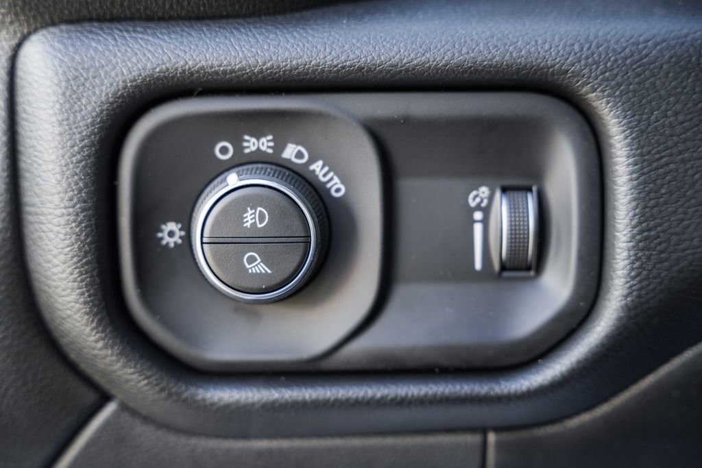 New 2026 RAM 2500 Tradesman w/ Chrome Appearance Group image 41