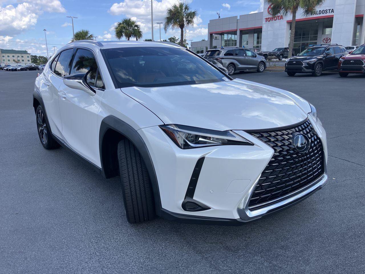 Used 2020 Lexus UX 200 w/ Accessory Package FWD image 7