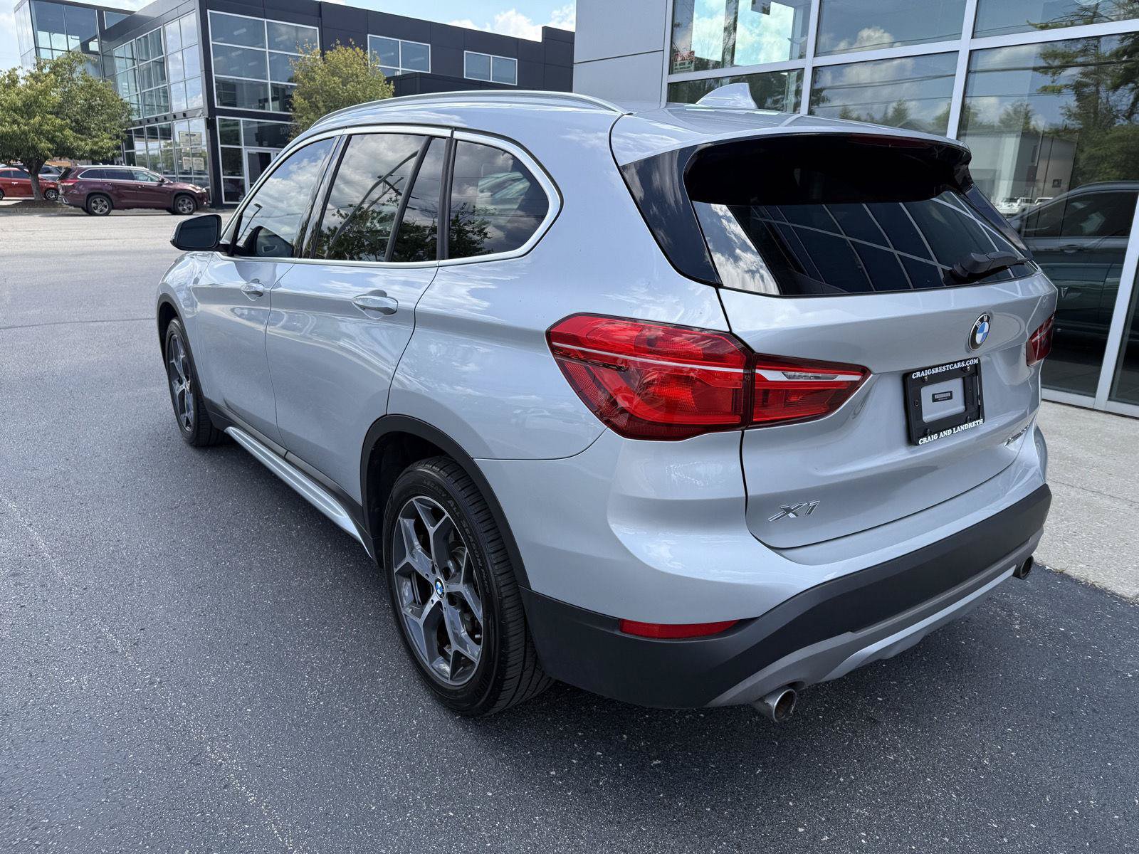 Used 2018 BMW X1 xDrive28i w/ Premium Package AWD/4WD image 8