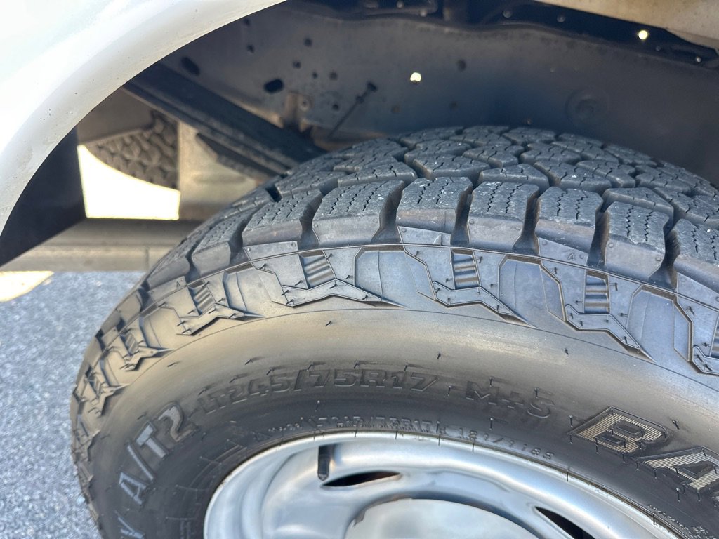 Used 2016 Ford F250 XL w/ Power Equipment Group image 9