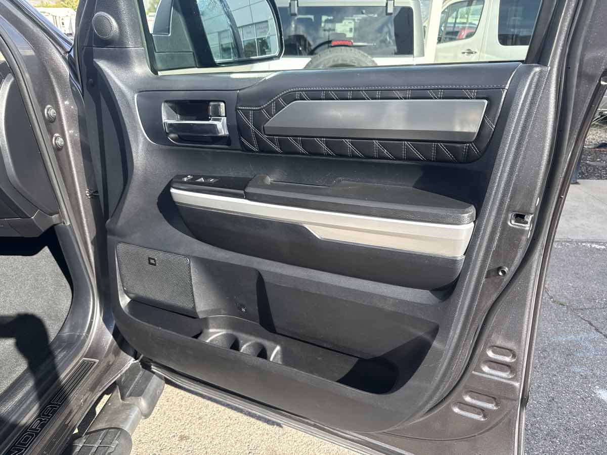 Used 2014 Toyota Tundra Platinum AWD/4WD image 21
