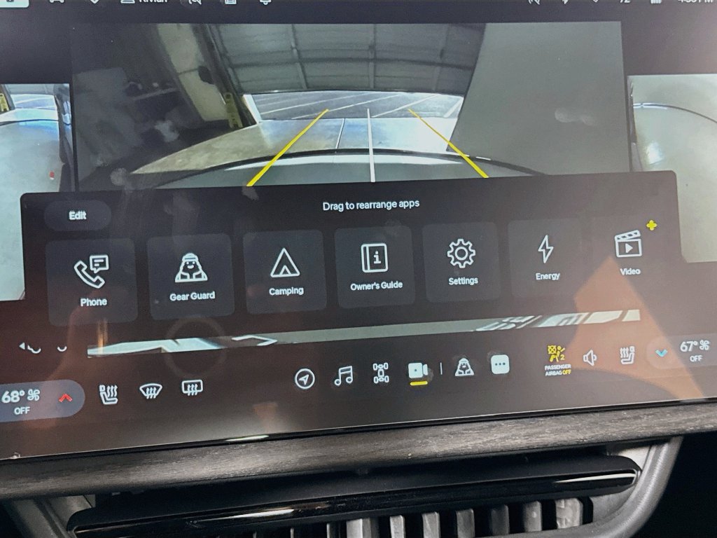 Used 2023 Rivian R1T Adventure Dual AWD/4WD image 36