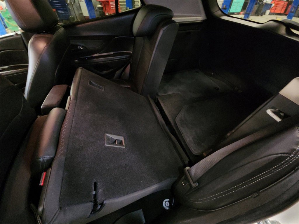 Used 2019 Buick Encore Preferred image 33