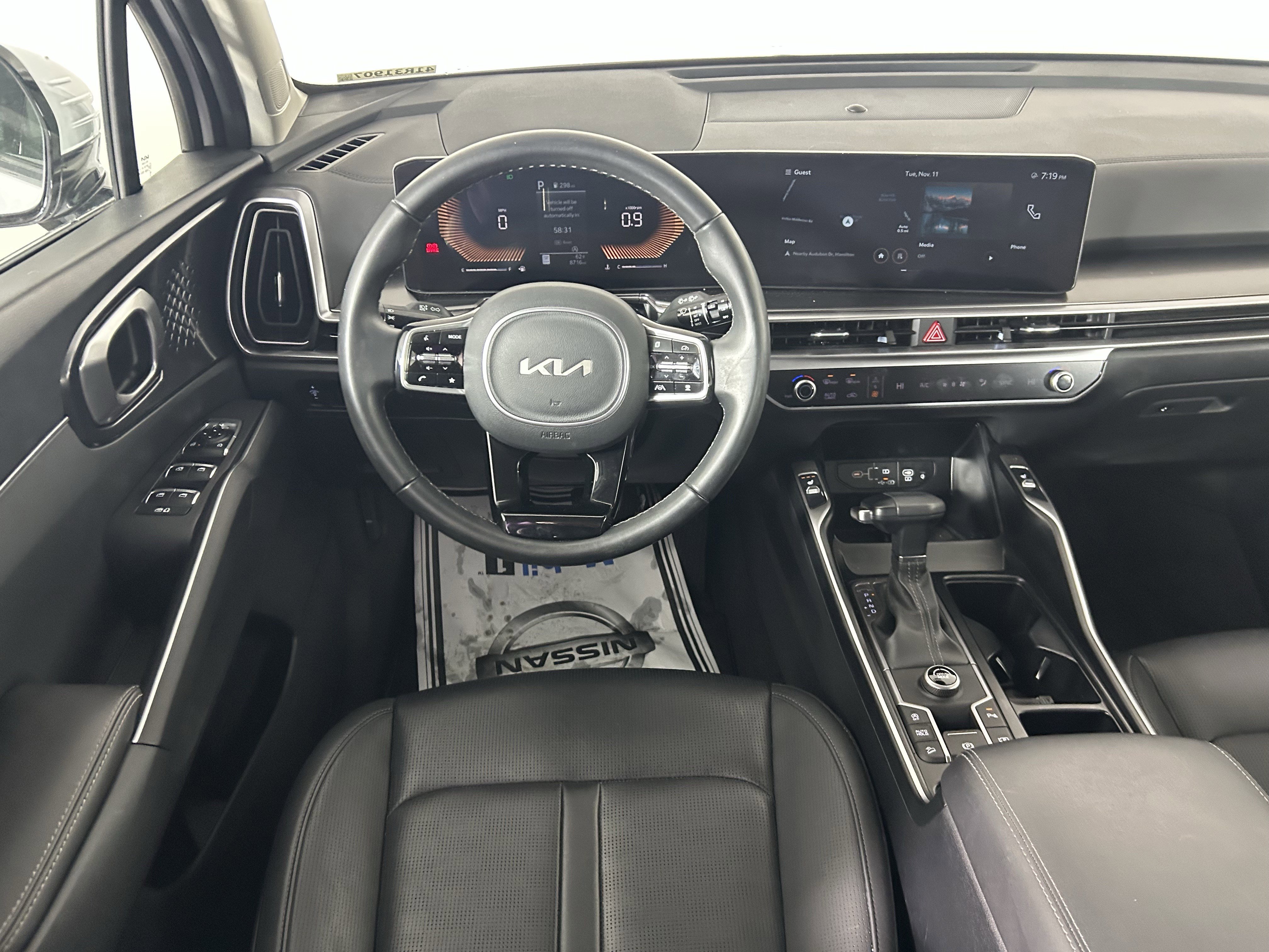 Used 2025 Kia Sorento S image 43