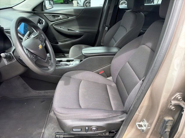 Used 2024 Chevrolet Malibu LT FWD image 6