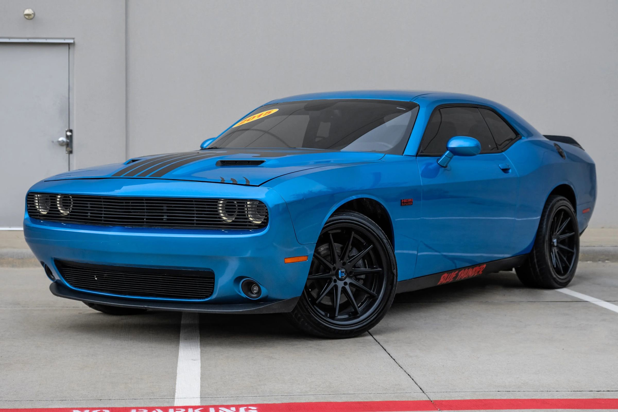 Used 2015 Dodge Challenger R/T w/ Quick Order Package 28B R/T RWD image 12