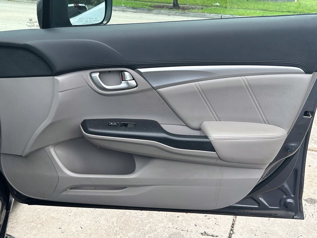 Used 2015 Honda Civic EX-L image 29