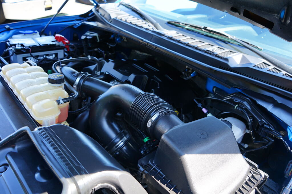 Used 2017 Ford F150 XLT w/ Equipment Group 301A Mid image 10